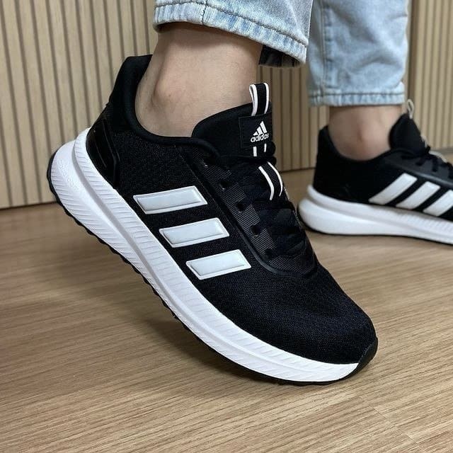 O ADIDAS DO NOME ESTRANHO